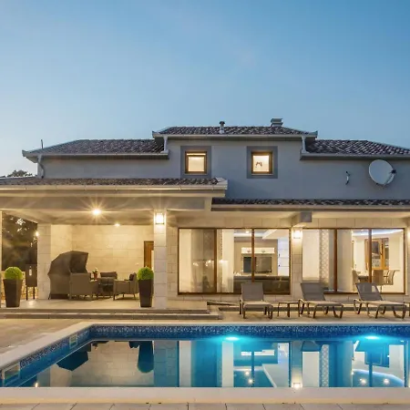 Villa Oasis Of Peace By Interhome *